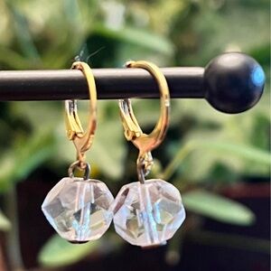 Earrings‎ - Upcycled vintage clear glass chandelier crystals Classic handmade